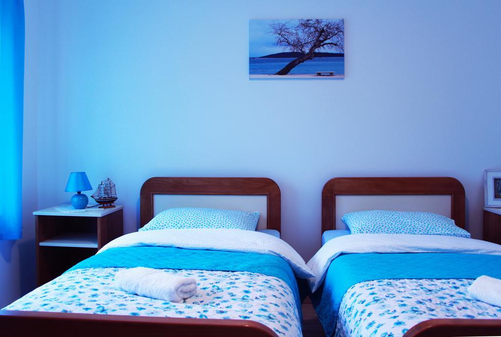 Apartment Ljubica Kastel Gomilica Kastela Luaran gambar